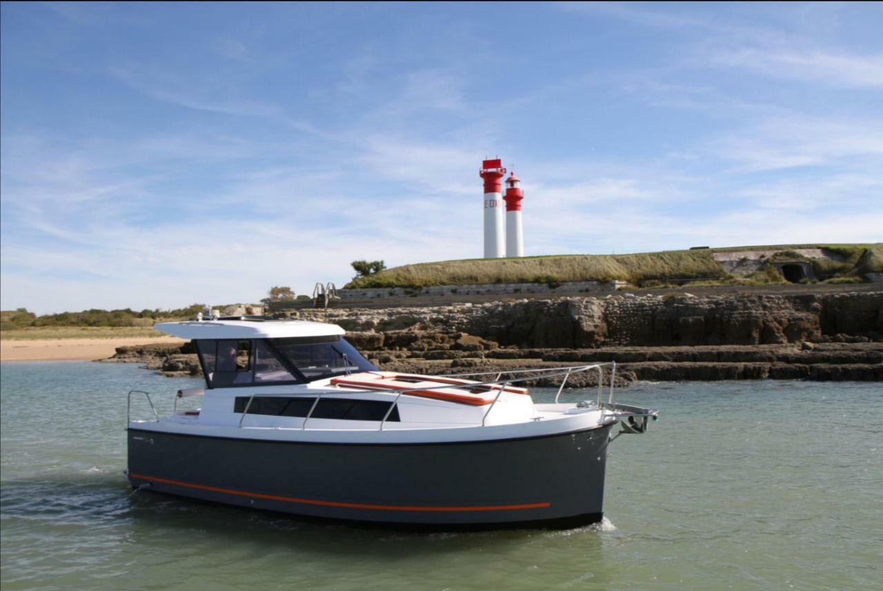 ホテル La Rochelle Sur L'Eau エクステリア 写真